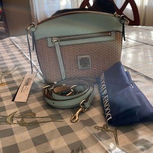 NWT Dooney & Bourke Domed Crossbody